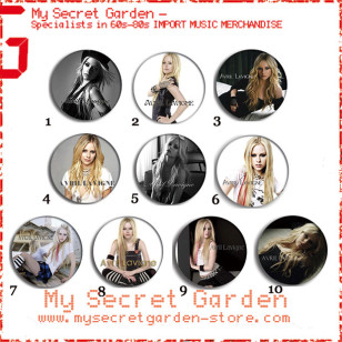 Avril Lavigne - Portrait Pinback Button Badge Set 2a or 2b( or Hair Ties / 4.4 cm Badge / Magnet / Keychain Set )